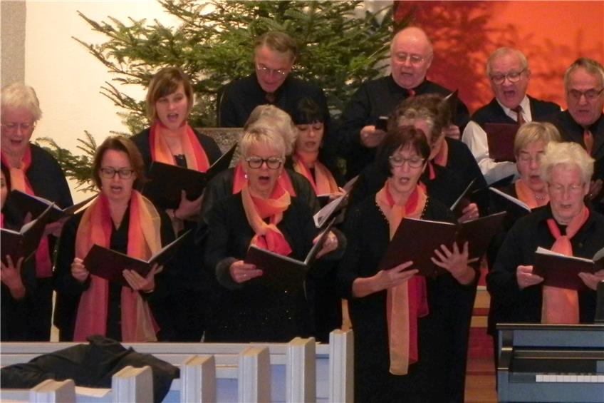 Konzert des katholischen Kirchenchors lockt viele Zuhörer / Sopranistin Annette Blaas brilliert