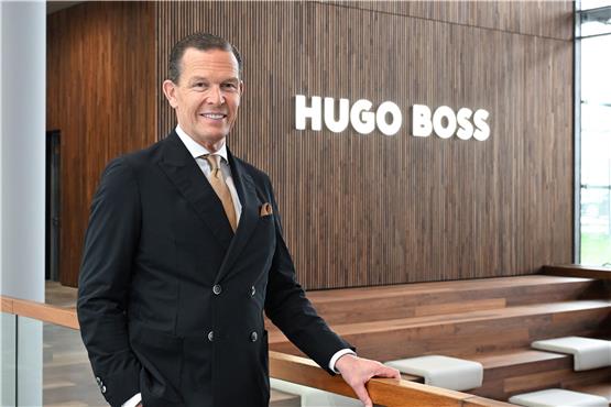 Daniel Grieder, der Vorstandsvorsitzende des Modekonzerns Hugo Boss, aufgenommen in der Zentrale in Metzingen. Foto: Bernd Weißbrod/dpa/Archivbild
