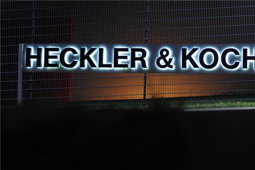 Das Logo des Waffenherstellers Heckler & Koch. Foto: Wolf von Dewitz/Archiv dpa