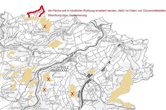 Die meisten Vorrangflächen für regionalbedeutsame Windkraftanlagen (orange schraffiert) im Gebiet des Regionalverbands Schwarzwald-Baar-Heuberg befinden sich im nördlichen Kreis Rottweil. Die Stadt Sulz und die Ortschaftsräte fordern, die mit einem roten „X“ gekennzeichneten Bereiche zu entnehmen. Keine Bedenken gibt es hingegen wegen Freiflächen-Photovoltaikanlagen: Die ausgewiesenen Vorrangflächendafür liegen neben der A81 und sind privilegiert.Grafik: Regionalverband Schwarzwald-Baar-Heuberg/Stadt Sulz