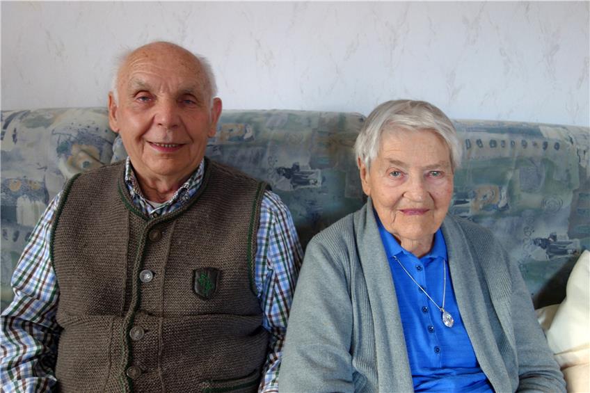 Seit 1956 verheiratet: Maria und Josef Kläger aus Talheim haben Diamantene Hochzeit gefeiert.Bild: mhö