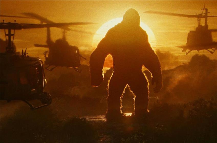 Sieht ein wenig aus wie „Apocalypse Now“ mit Riesenaffe? Das dürfte kein Zufall sein, „Kong: Skull Island“ spielt in den 70er Jahren. Foto: Foto. Warner