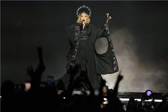 Superstar Madonna bei ihrer Show an der Copacabana in Rio.