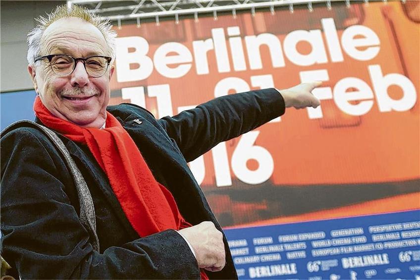 Voller Vorfreude: Berlinale-Chef Dieter Kosslick mit dem obligatorischen Schal. Foto: dpa
