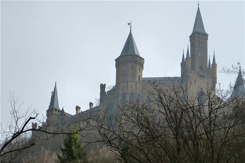 Wird jetzt zehn Jahre lang restauriert: Burg Hohenzollern Bild: Löffler