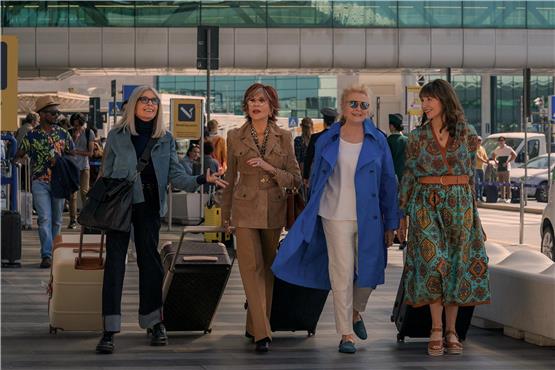 Auf nach Rom: Diane Keaton (v.l.), Jane Fonda, Candice Bergen und Mary Steenburgen.   Foto: Riccardo Ghilardi/Fifth Season/Universal /dpa