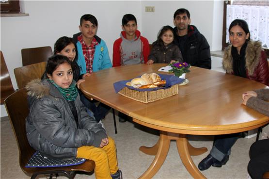 Flüchtlings-Ehepaar mit sieben Kindern bezieht Wohnung in Fischingen / Ehrenamtliche gesucht