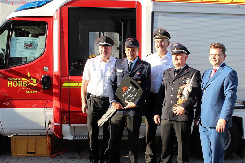 Ahldorfer Feuerwehr freute sich über Einweihung und Jugendübung