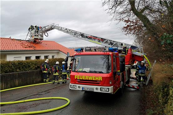 Brand im Tübinger Burgholzweg. Bild: Ulrich Metz