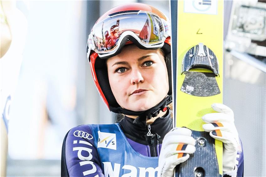 Carina Vogt greift diese Saison voll an. Die Gmünderin will ihrer Rolle als Leaderin im deutschen Skisprung gerecht werden. Foto: Eibner
