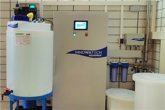 Das Empfinger Unternehmen Innowatech liefert die Technik für chlorfreie Trinkwasserdesinfektion. Privatbild