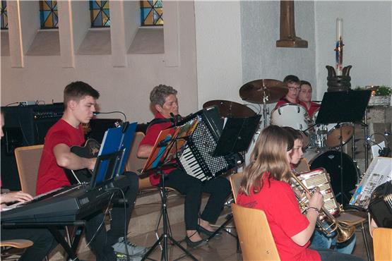 Das Jugendorchester des Musikvereins Sulz eröffnete den Akkordeonreigen.Bild: maz