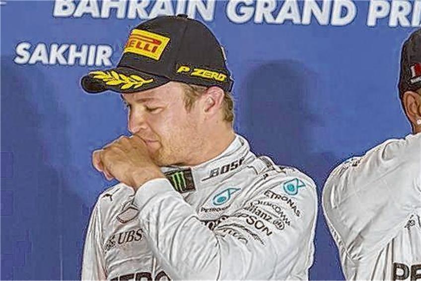 Dauer-Konkurrenten auf Abstand: Rosberg (links) und Hamilton. Foto: dpa