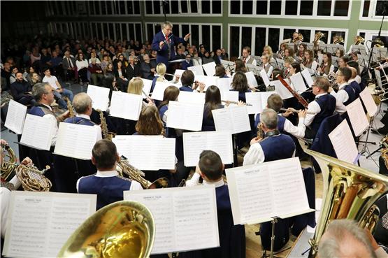 Der Musikverein „Harmonie“ Betra begeisterte am Sonntag die Besucher mit einer herausragenden musikalischen Leistung. Bilder: Andreas Wagner