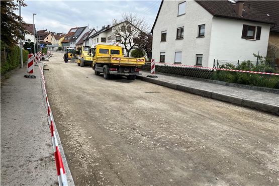Die Bauarbeiten in der Haigerlocher Straße schreiten Schritt für Schritt voran. Bild: Mira Bültel