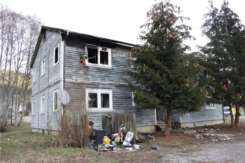 Die Obdachlosenunterkunft in Dettingen am Tag nach dem Brand. Bild: Manuel Fuchs