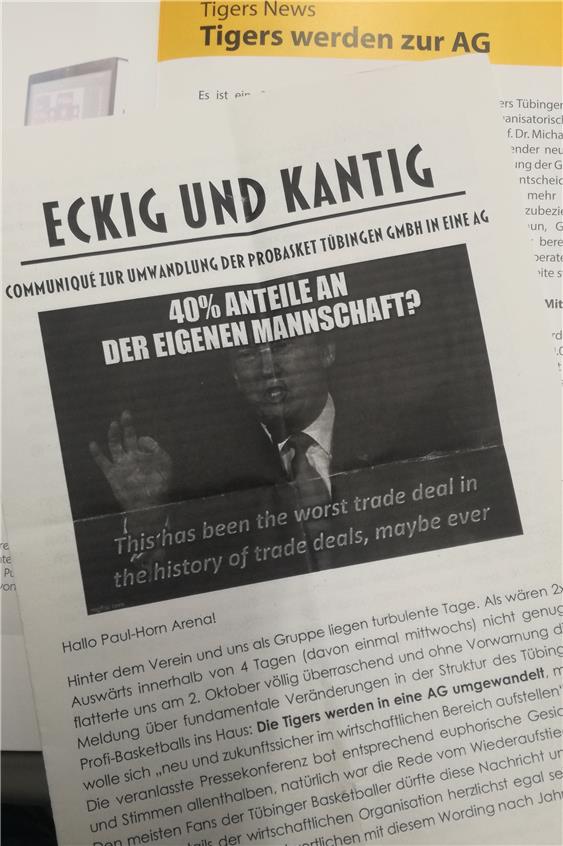 Die „Supporters Tübingen“ zitieren US-Präsident Donald Trump in ihrem Fanzine „Eckig und Kantig“ vom Heimspiel gegen Rostock. Bild: Vincent Meissner