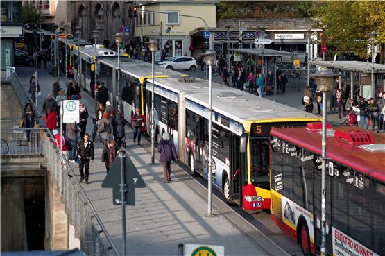 Die Tübinger Ratsfraktionen wollen das Busfahren fördern. Archivbild: Metz