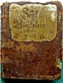 Einband des "Seel-Biechleins" anno 1700. Ess enthält Hunderte Namen verstorbener...