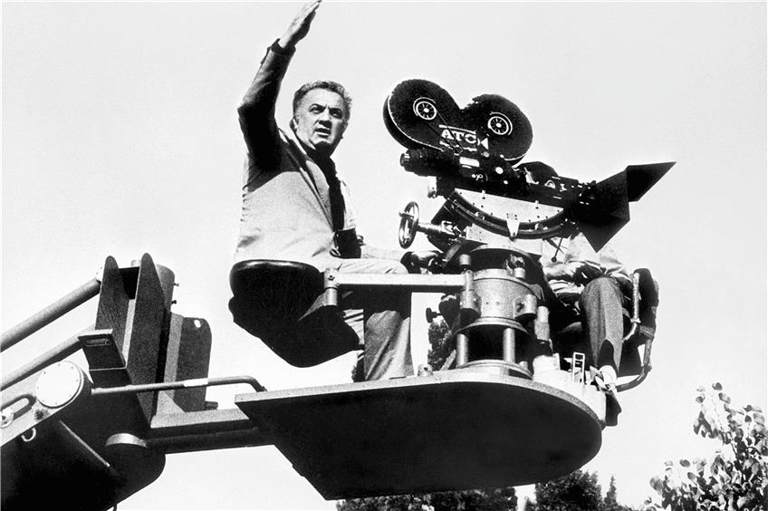 Federico Fellini ließ sich seine Traumwelten aufwendig nachbauen. Foto: imago images/Mary Evans