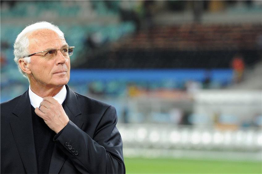 Franz Beckenbauer war Chef des Bewerbungs- und des Organisationskomitees der Weltmeisterschaft, die vor zehn Jahren in Deutschland ausgetragen wurde. Foto: dpa