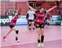 Handball Frauen-Bundesliga: TuS Metzingen - Thüringer HC. Jubel TuS, Anna Loerpe...