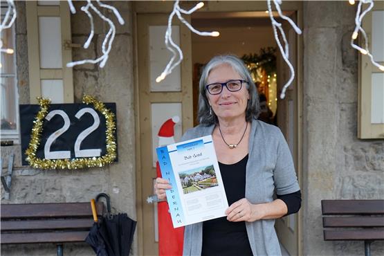 Helga Ruf hat das neue Heft über die Geschichte des Niedernauer Bad-Hotels geschrieben. Sie hat dazu auch die 97-jährige Zeitzeugin Anni Heberle-Fleischmann interviewt. Bild: Andreas Straub