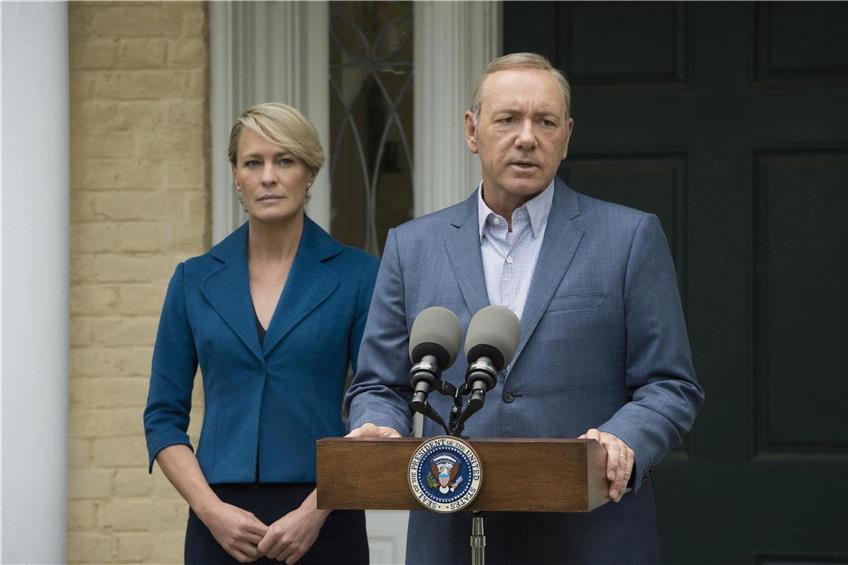 Kevin Spacey und Robin Wright in „House of Cards“. Foto: David Giesbrecht/Netflix