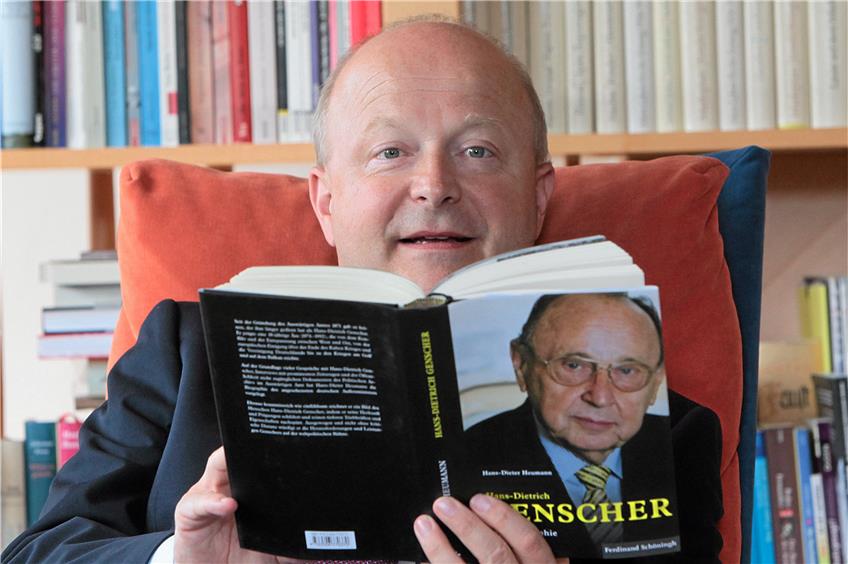 Michael Theurer und sein großes Vorbild Hans-Dietrich Genscher, der 2016 gestorben ist. Bilder: Kuball