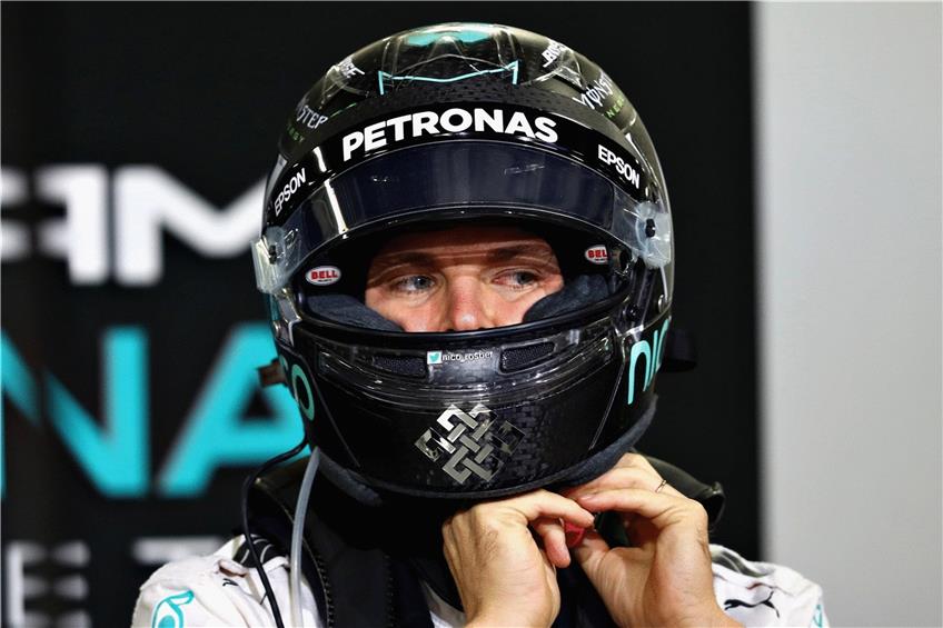 Nico Rosberg hat seinen schärfsten Gegner und den Sieg immer im Visier... Foto: afp