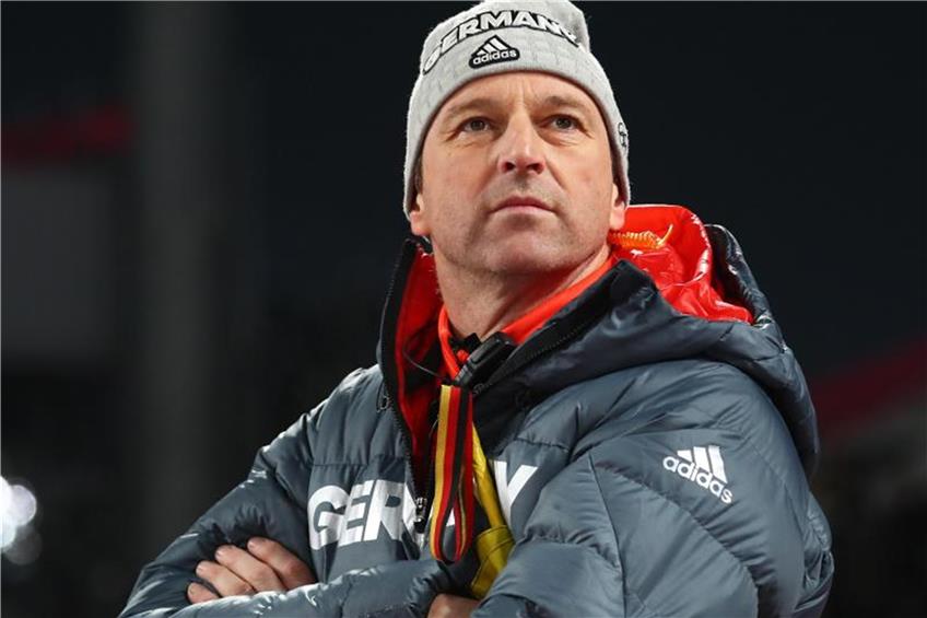 Werner Schuster, deutscher Skisprung-Bundestrainer. Foto: Daniel Karmann/Archiv dpa