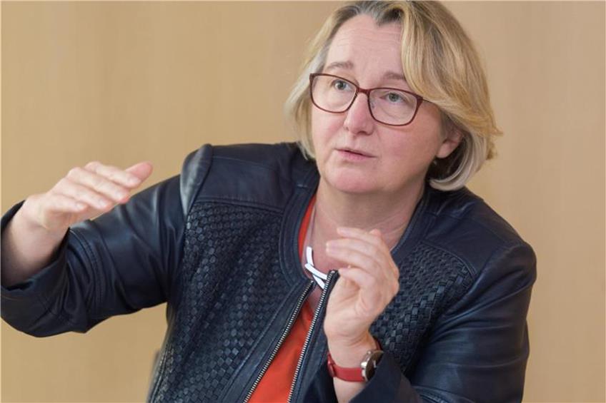 Wissenschaftsministerin Theresia Bauer (Grüne) spricht bei einem Interview. Foto: Silas Stein/Archiv dpa/lsw