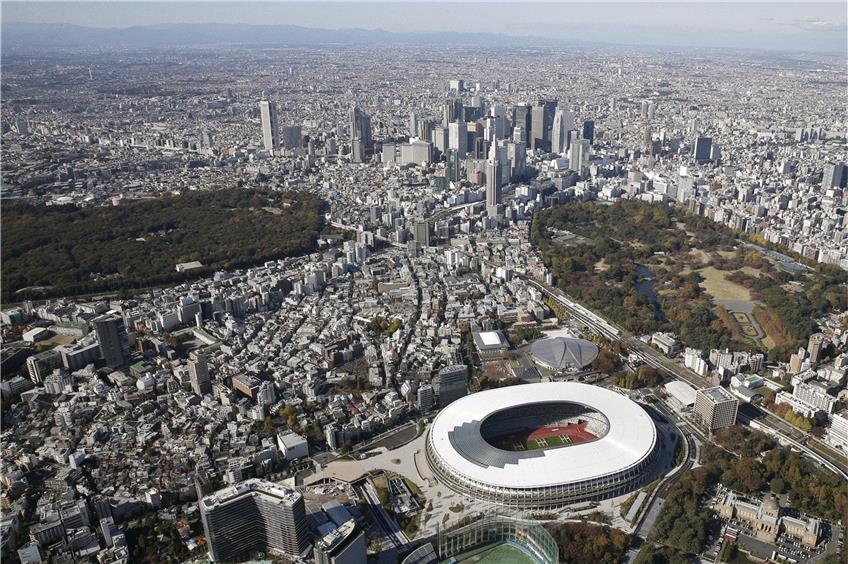 Zentral gelegen: Im neu errichteten Nationalstadion von Tokio werden unter anderem die Eröffnungs- und Abschlusszeremonien der Olympischen Sommerspiele 2020 stattfinden. Foto: kyodo/dpa